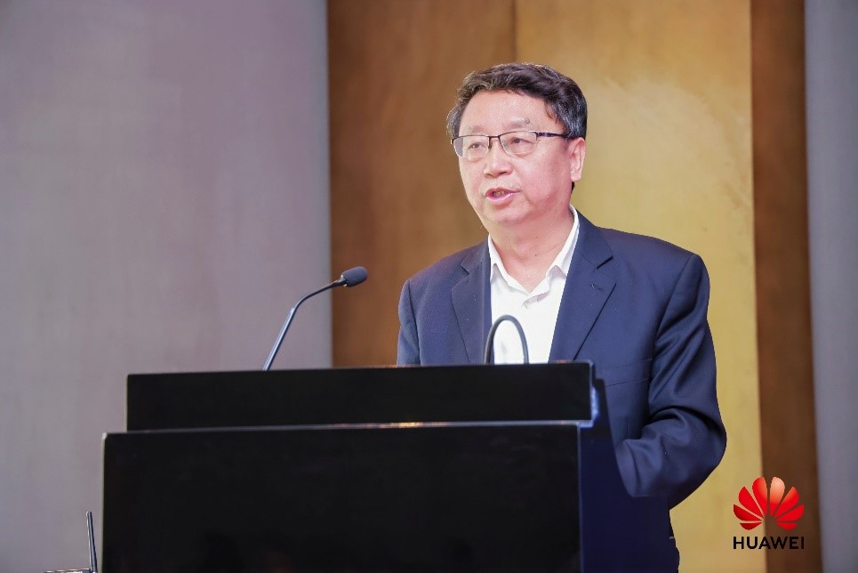 江苏省企业联合会、华为技术有限公司等单位成功举办：拥抱AI，跃升数智生产力—2025年江苏国资央企主题活动