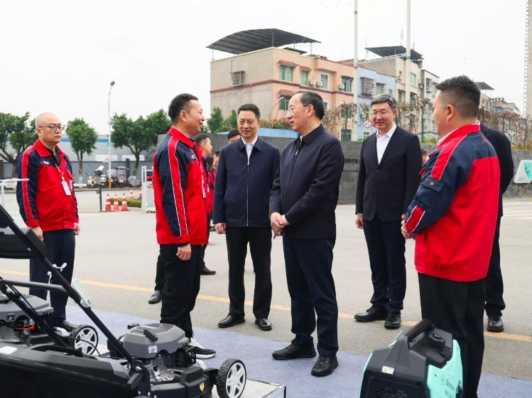 20251112图片1